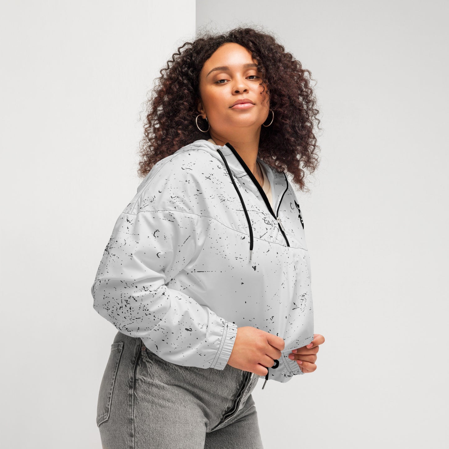 Jhanka WindyWard - Women’s cropped windbreaker