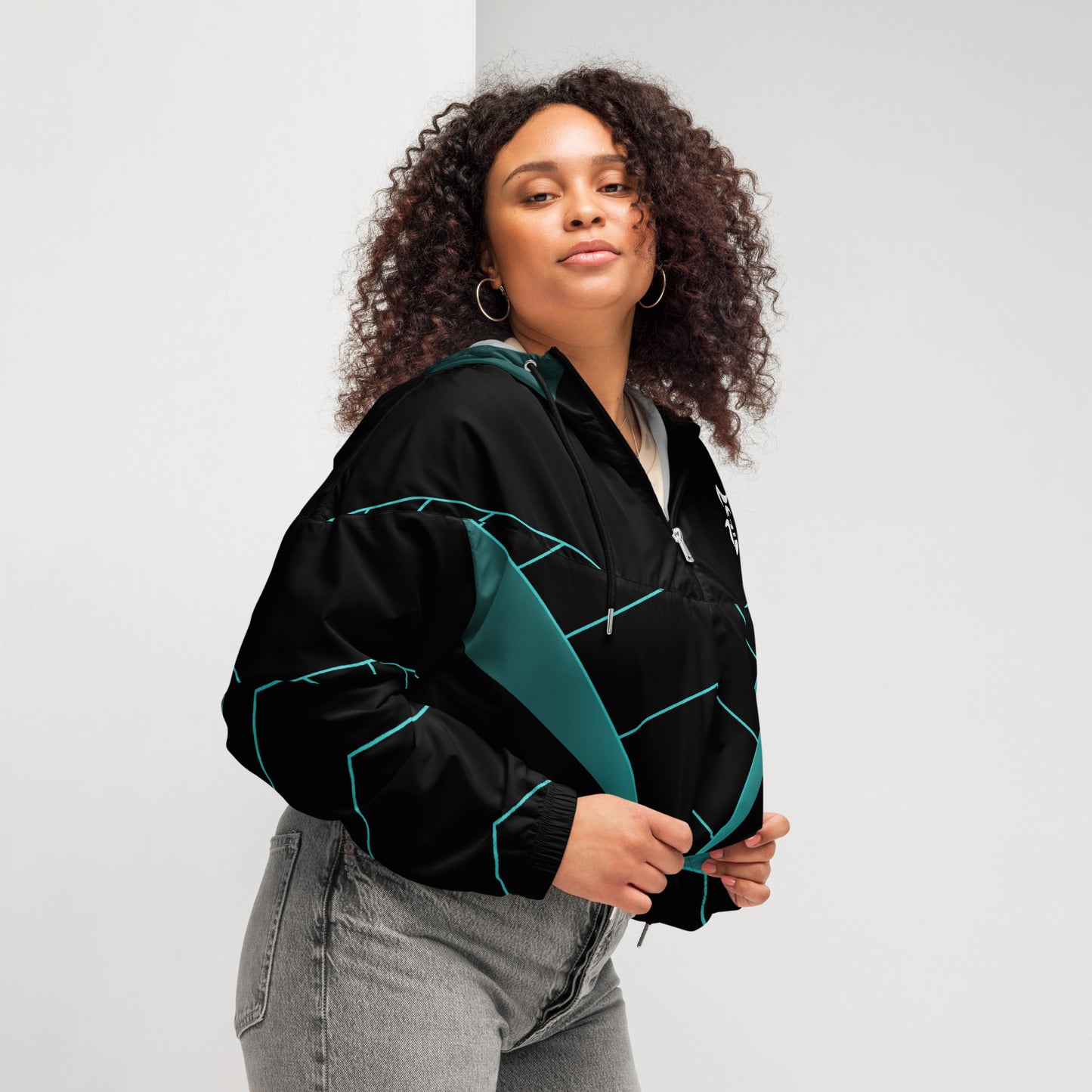 Jhanka CycloneChic - Women’s cropped windbreaker