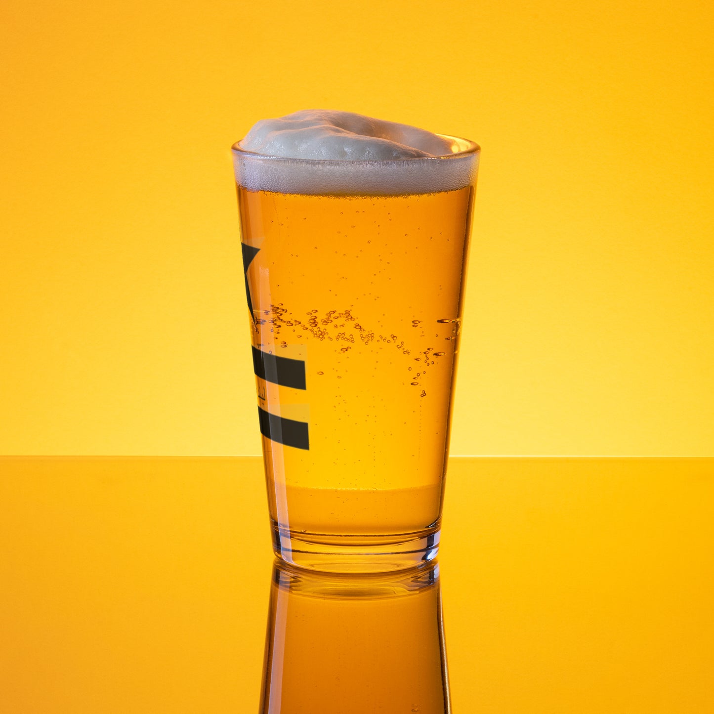 HydraHug - Shaker pint glass