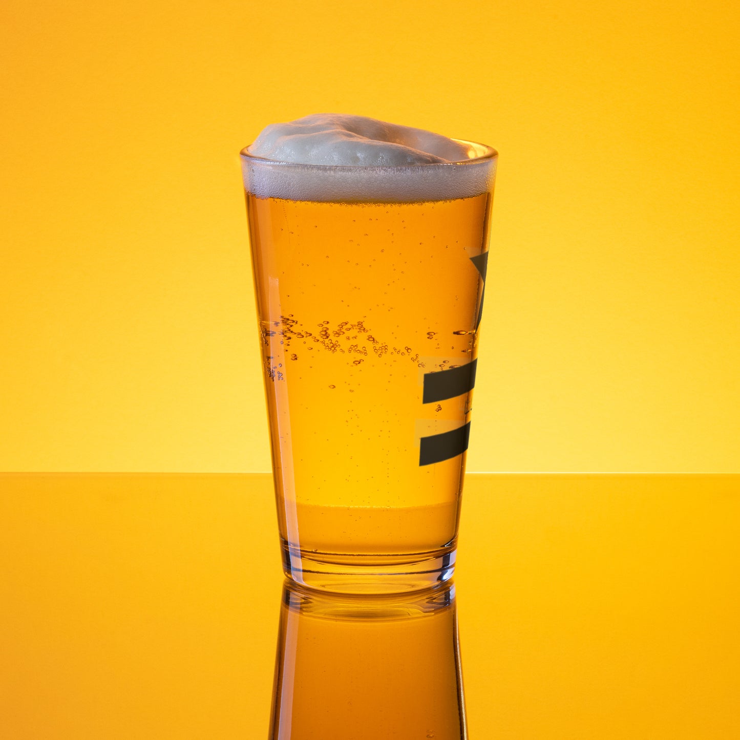 HydraHug - Shaker pint glass